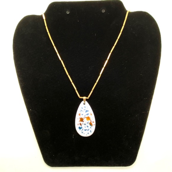 Vintage Germany Enameled Teardrop Pendant On Rolled Gold Chain - Picture 9 of 10